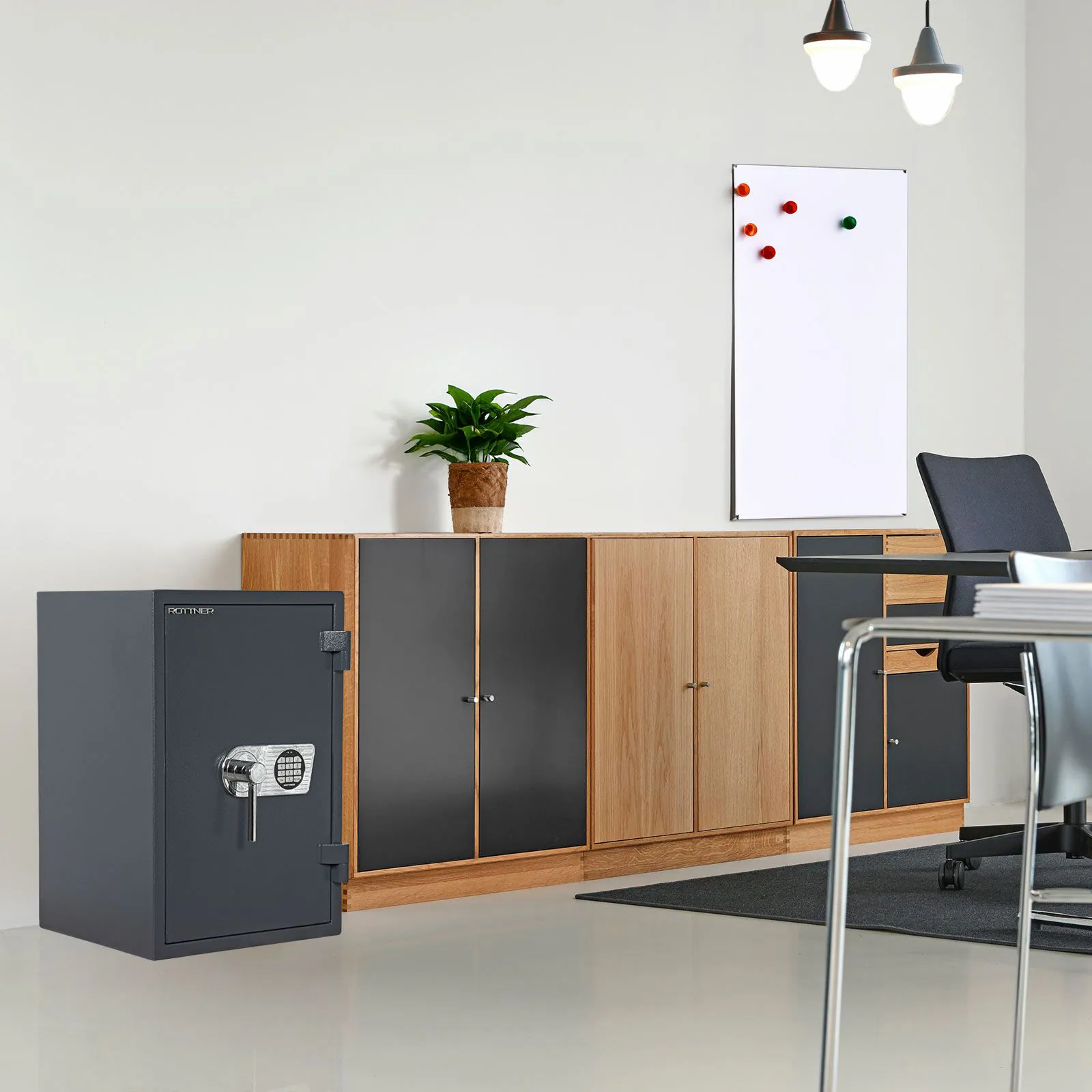 Rottner Atlas Fire 65 Elektronikschloss Anthrazit T05665 – Anwendungsbeispiel