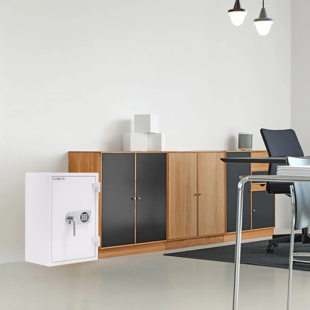 Rottner Atlas Fire Premium 65 Elektronikschloss Weiß T05987 – Anwendungsbeispiel