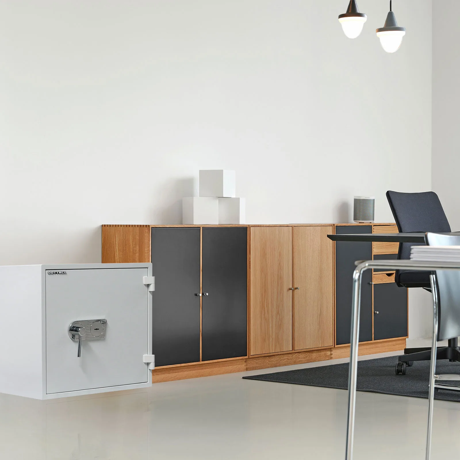 Rottner Wertschutzschrank EN1 Opal Fire OPD-65 IT Doppelbartschloss lichtgrau – Ansicht 6